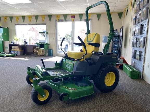 2026 John Deere Z530M Equipment Image0
