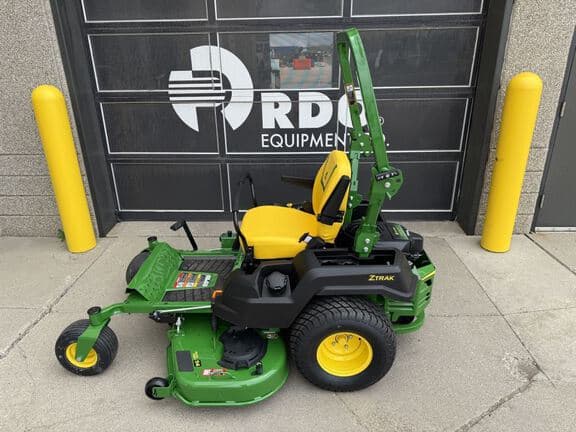 Image of John Deere Z530M equipment image 1