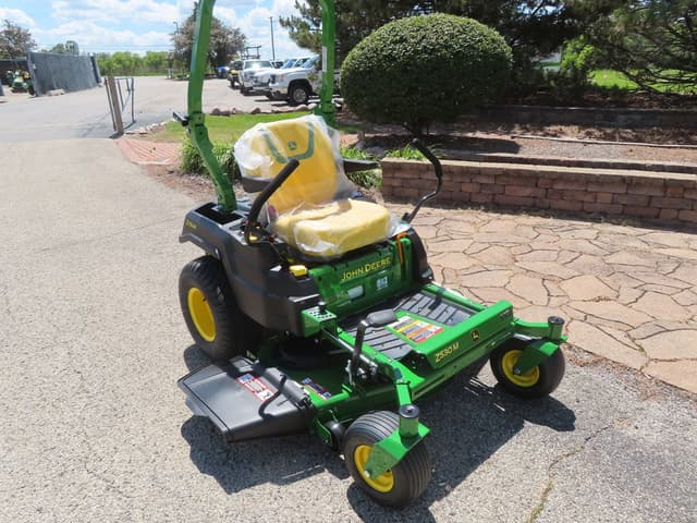 Image of John Deere Z530M equipment image 1