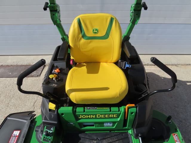 Image of John Deere Z530M equipment image 2