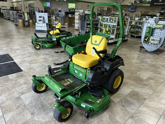 2026 John Deere Z530M Equipment Image0