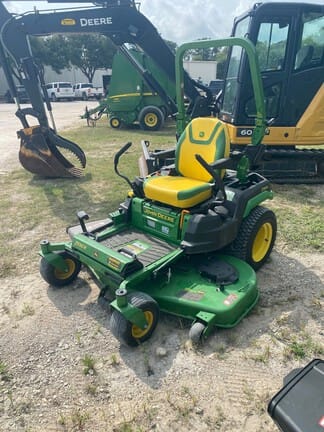 2026 John Deere Z530R Equipment Image0