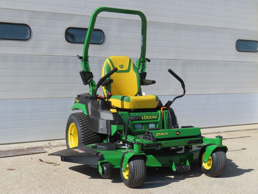 2026 John Deere Z530R Equipment Image0