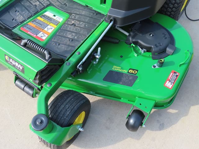 Image of John Deere Z530R equipment image 2
