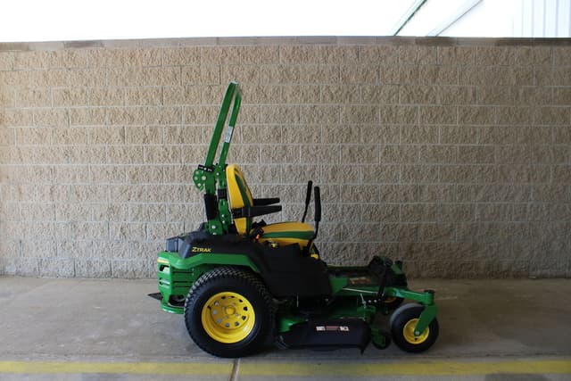 Image of John Deere Z530R equipment image 1
