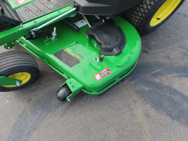 Image of John Deere Z530R equipment image 4