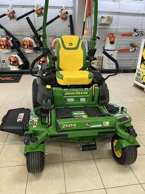 2026 John Deere Z545R Image