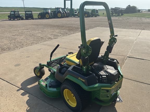 Image of John Deere Z545R equipment image 3