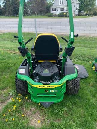 Image of John Deere Z545R equipment image 3