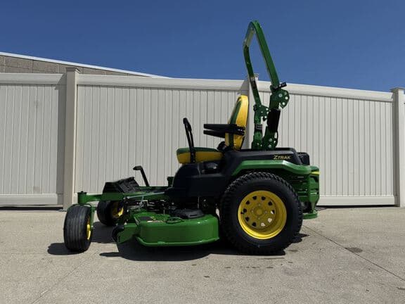 Image of John Deere Z545R equipment image 2