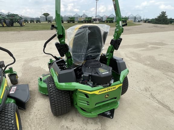 Image of John Deere Z545R equipment image 4