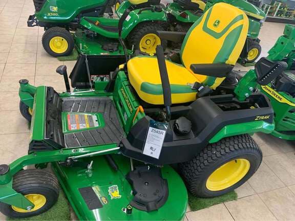 Image of John Deere Z545R equipment image 1
