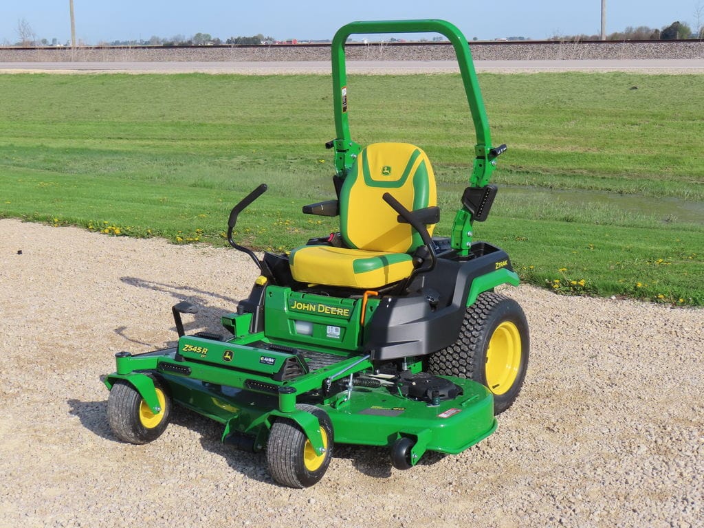 Main image John Deere Z545R