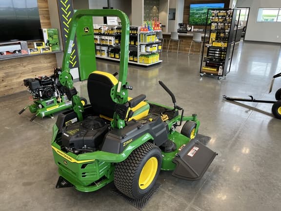 Image of John Deere Z545R equipment image 3