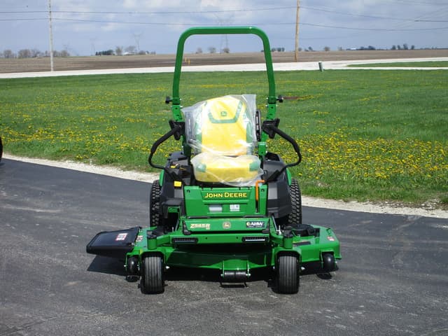 Image of John Deere Z545R equipment image 1