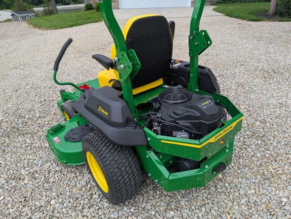 Image of John Deere Z730M equipment image 4