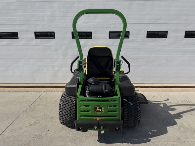 Image of John Deere Z920M equipment image 3