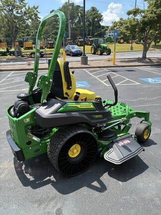 Image of John Deere Z920M equipment image 3