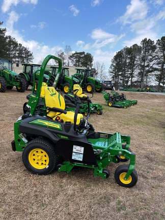 Image of John Deere Z920M equipment image 4