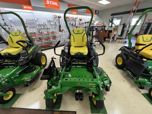 Image of John Deere Z930M Image 1