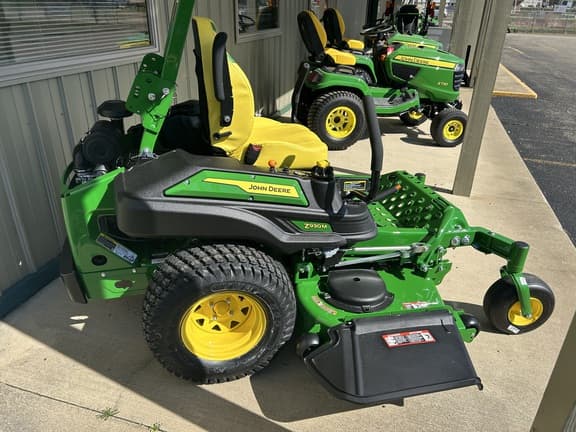 Image of John Deere Z930M equipment image 3