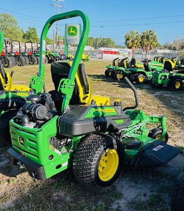 Image of John Deere Z930M equipment image 3