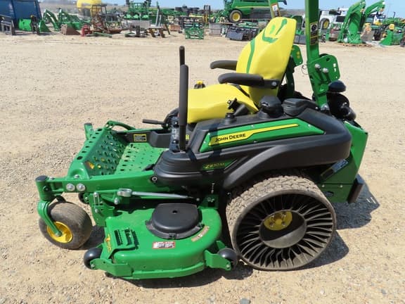 Image of John Deere Z930M equipment image 4