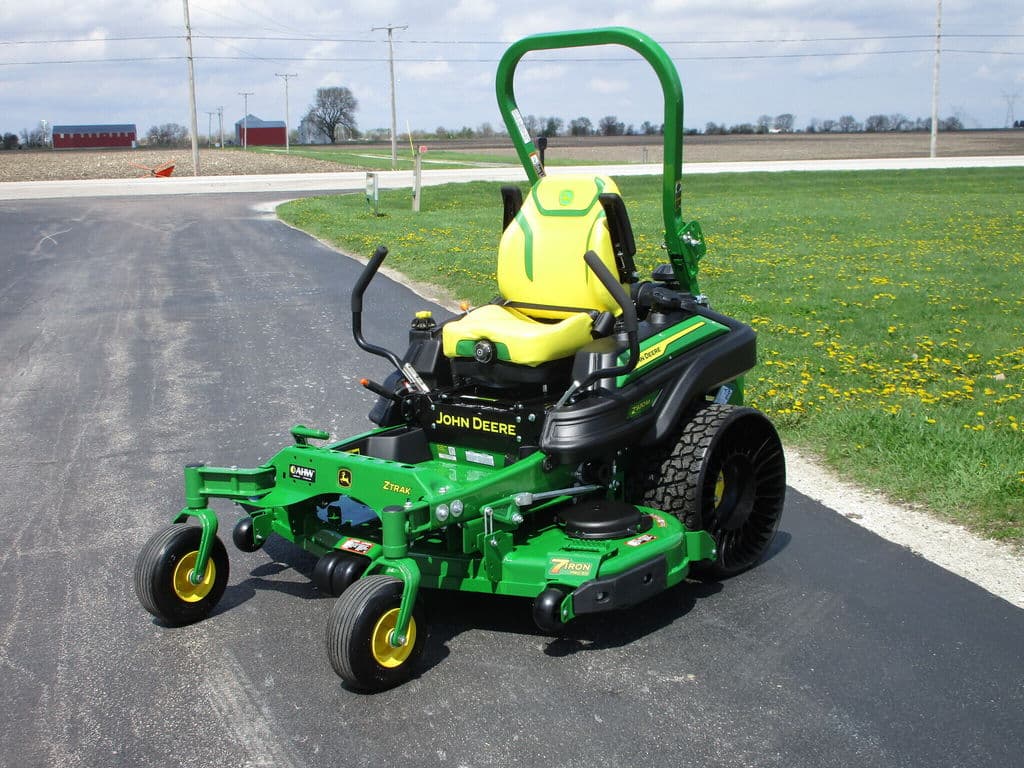 Image of John Deere Z930M Primary image
