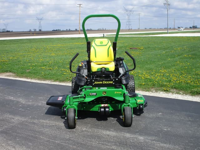 Image of John Deere Z930M equipment image 2