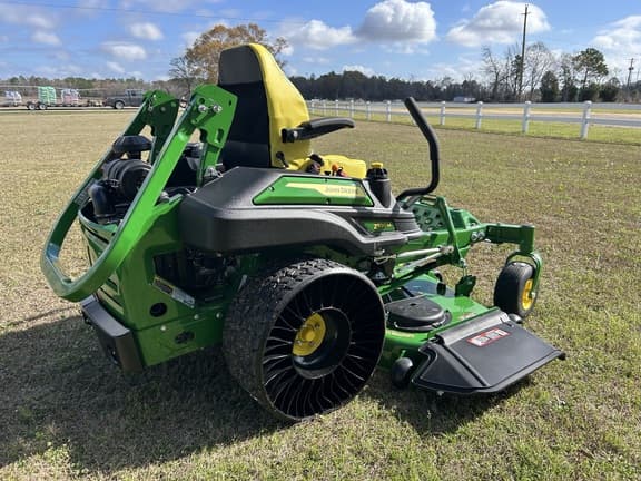 Image of John Deere Z930M equipment image 4