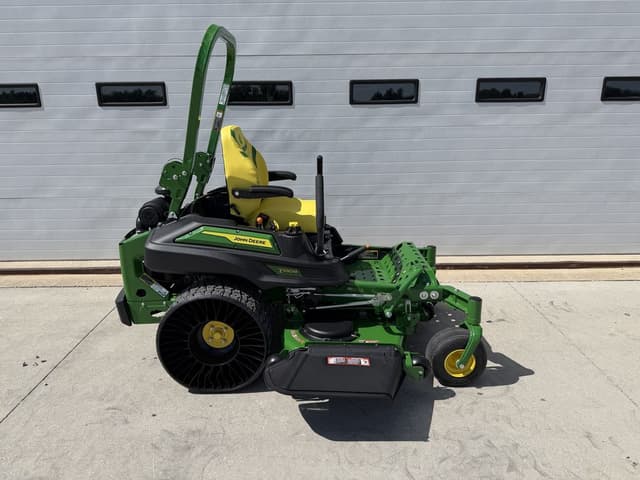 Image of John Deere Z930M equipment image 3