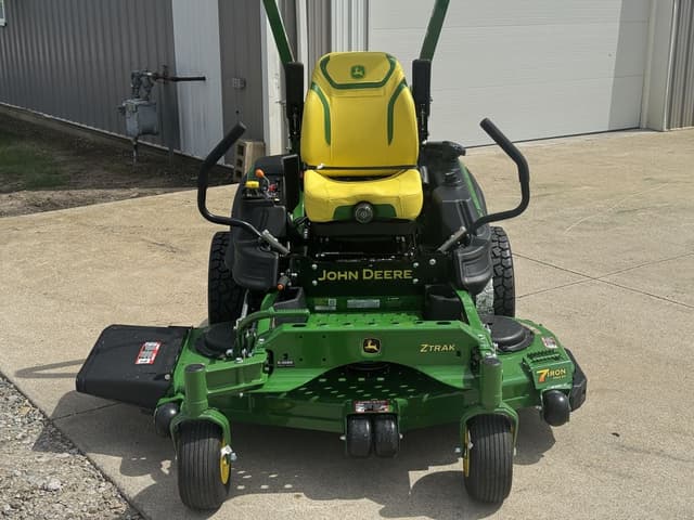 Image of John Deere Z930M equipment image 3