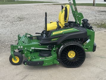 Main image John Deere Z930M