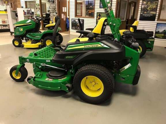 Image of John Deere Z930M equipment image 3