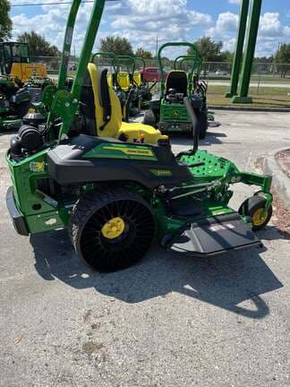 Image of John Deere Z930M equipment image 3