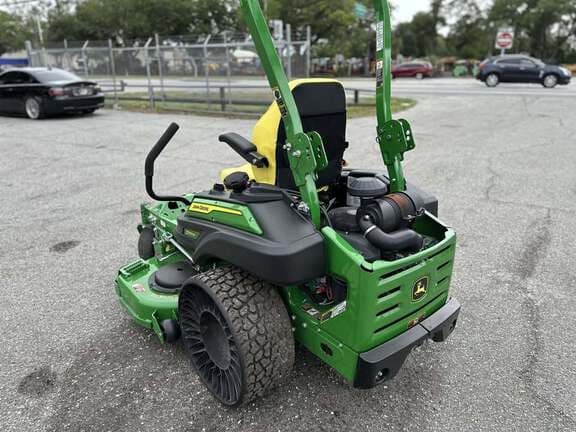 Image of John Deere Z950M equipment image 3