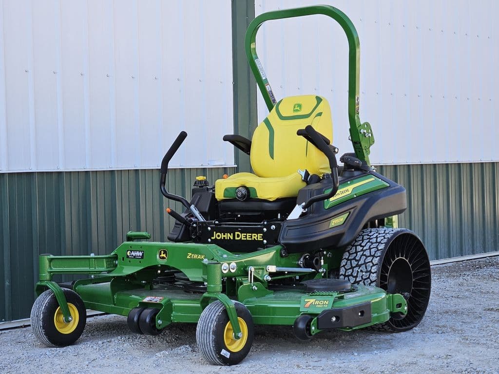 Image of John Deere Z950M Primary image