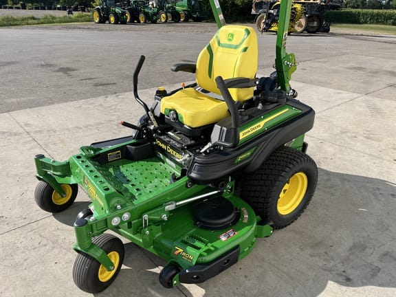 2026 John Deere Z950M Equipment Image0