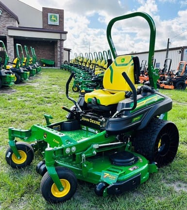 2026 John Deere Z950M Equipment Image0