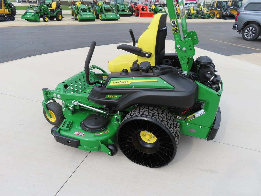 Image of John Deere Z950M Image 0