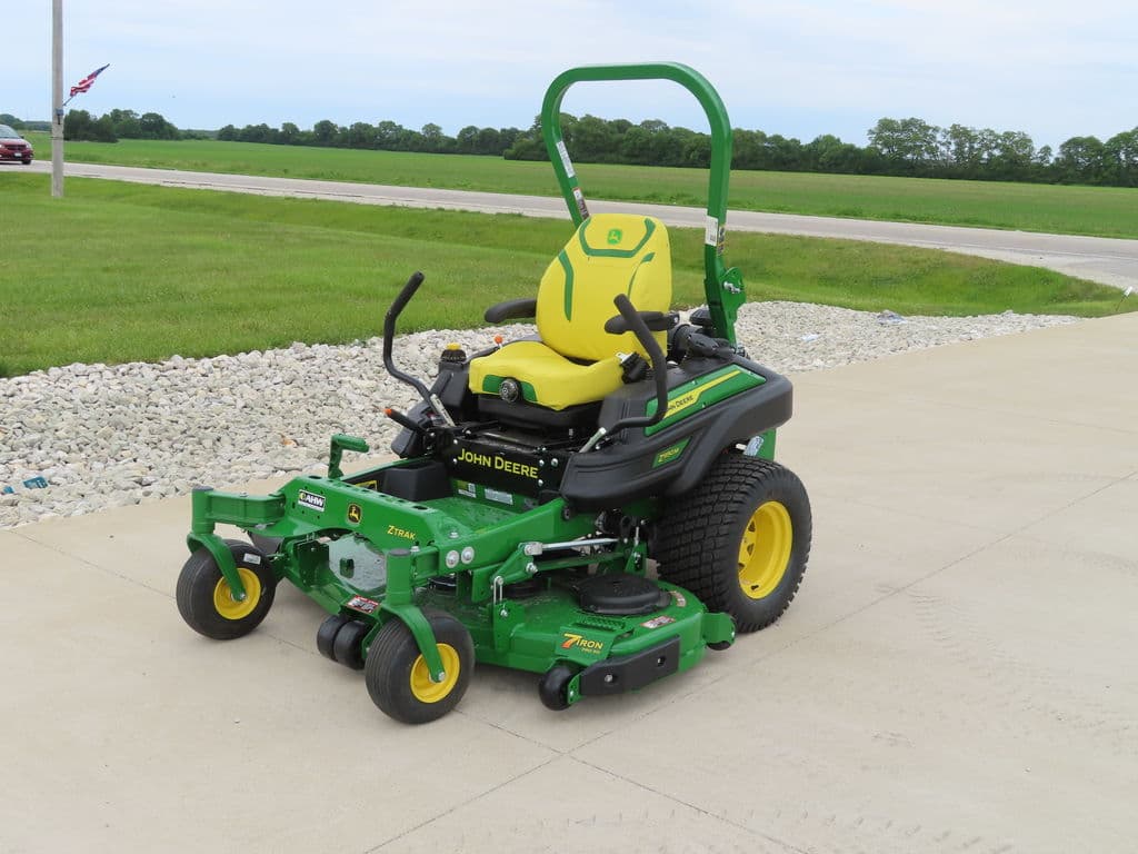 Image of John Deere Z950M Primary image