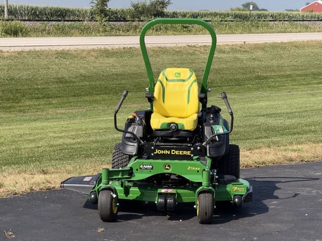 Image of John Deere Z950R equipment image 1