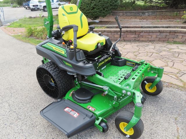 Image of John Deere Z950R equipment image 1