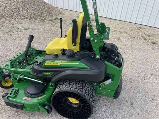 Image of John Deere Z950R equipment image 3
