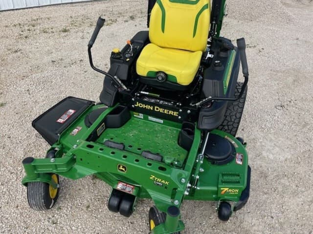 Image of John Deere Z950R equipment image 1