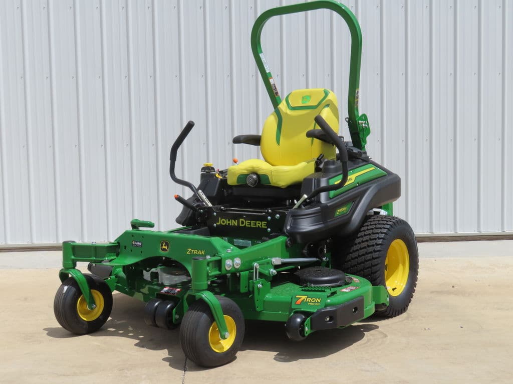 Image of John Deere Z955M Image 1