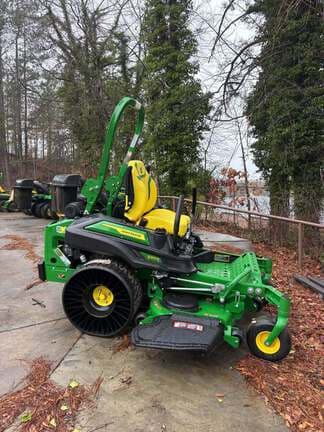 Image of John Deere Z955M equipment image 1