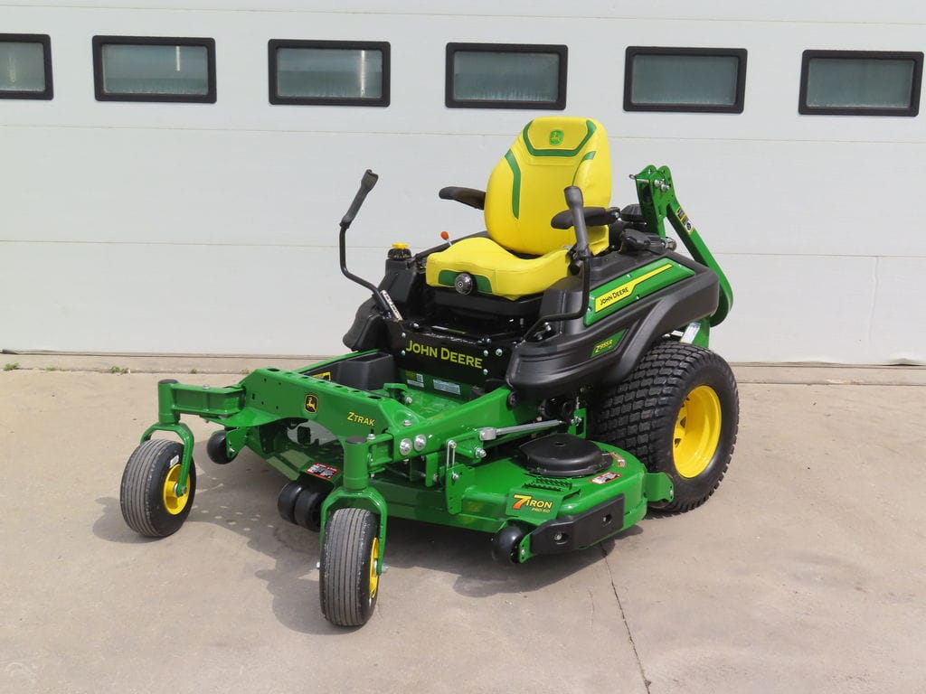 Main image John Deere Z955R
