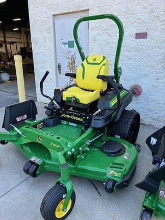 Image of John Deere Z960M equipment image 1