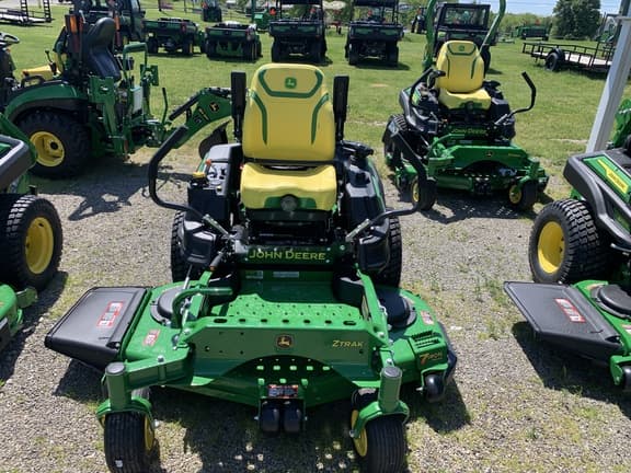 Image of John Deere Z960M equipment image 1